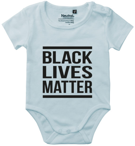 oekologisk baby bodystocking black lives matter blaa