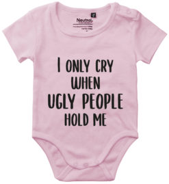 oekologisk baby bodystocking i only cry when ugly people hold me lyseroed
