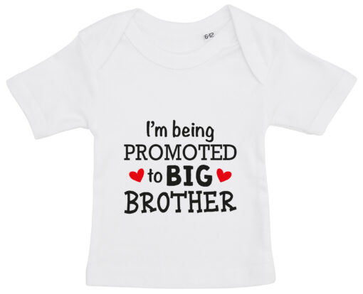 baby t-shirt i'm being promoted to big brother hvid